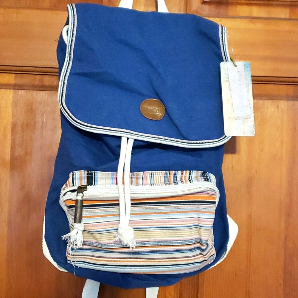 SKECHERS BACKPACK NAVY STRIPED NWT